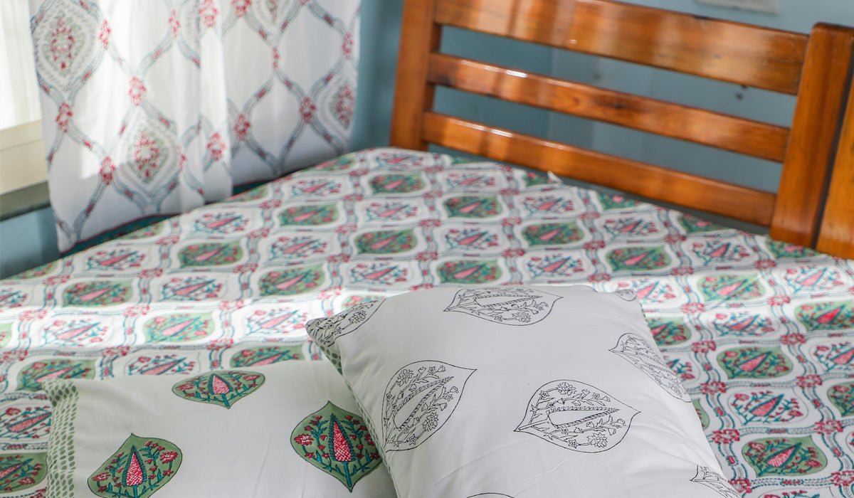 How High Thread Count in Soft Cotton Bed Sheets Enhance Beauty - SootiSyahi