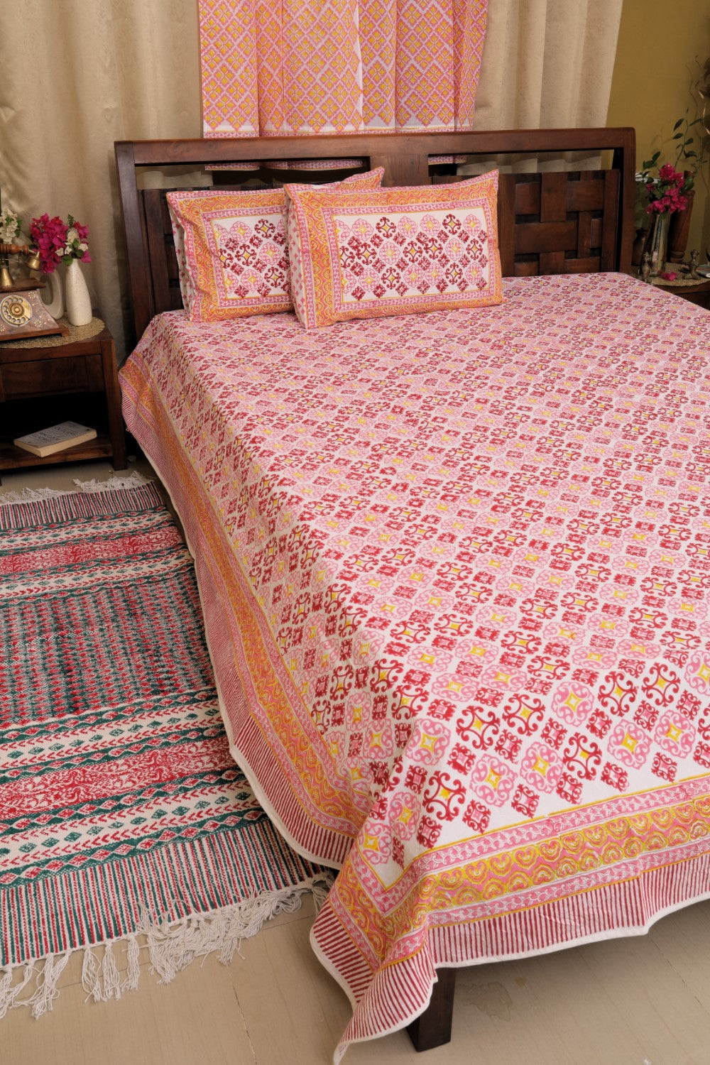 Sootisyahi 'Rang Mahal' Handblock Printed Cotton Bedsheet