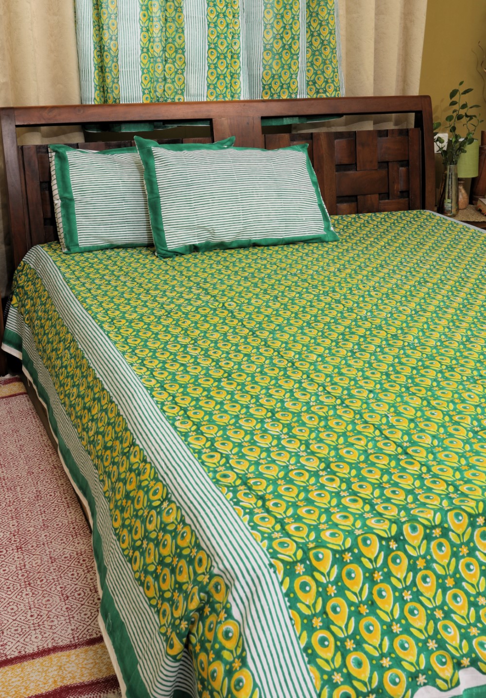 Sootisyahi 'Rangrez Jaal' Handblock Printed Cotton Bedsheet