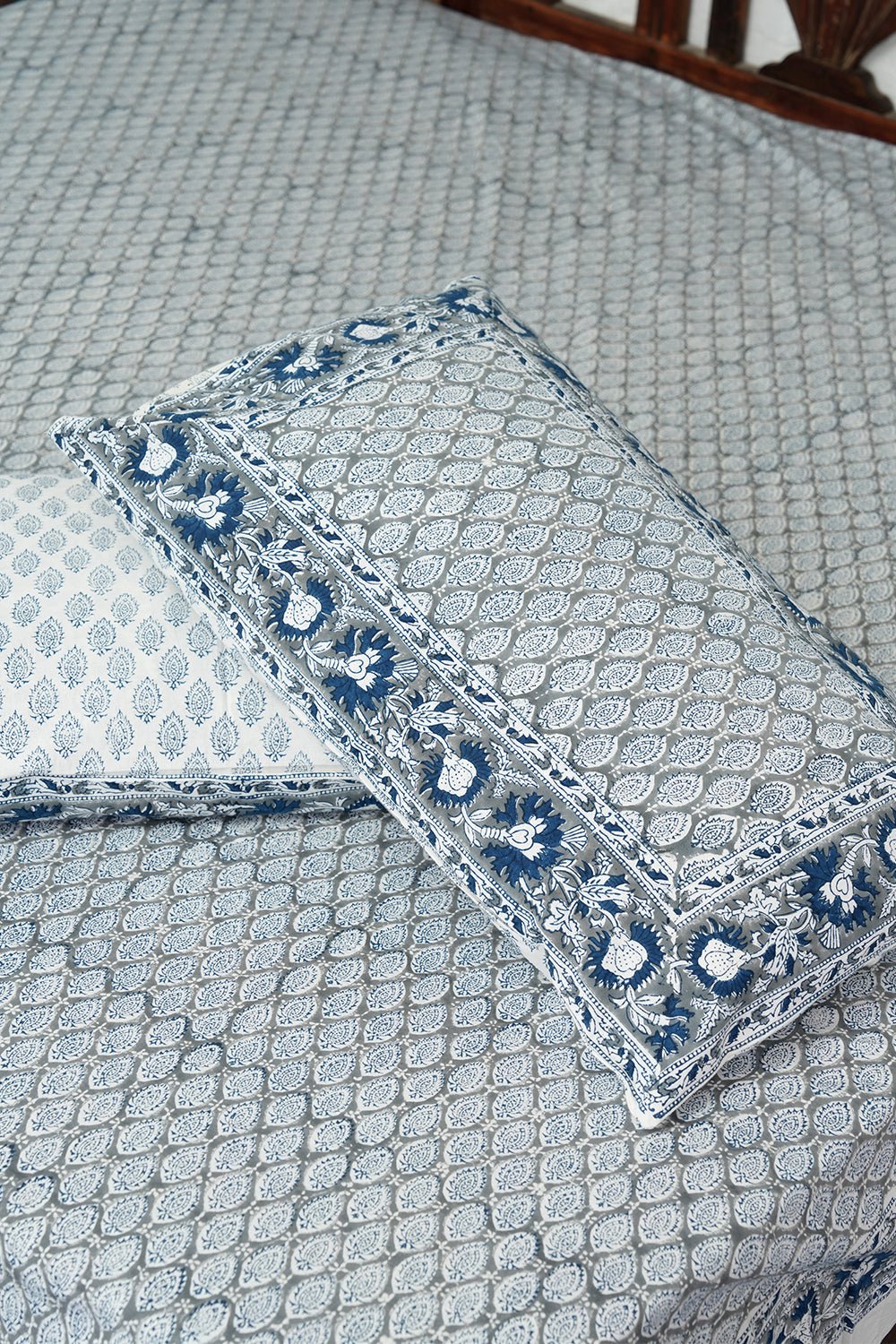 Foggy Daze Block Printed Bedsheet - SootiSyahi