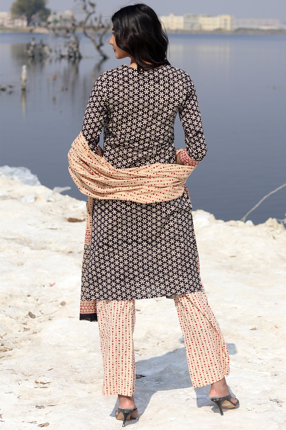 Fusion dots Block Printed Salwar Suit Set - SootiSyahi