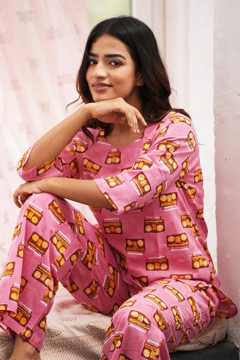 Pink Melodies Block Printed Night suit - SootiSyahi