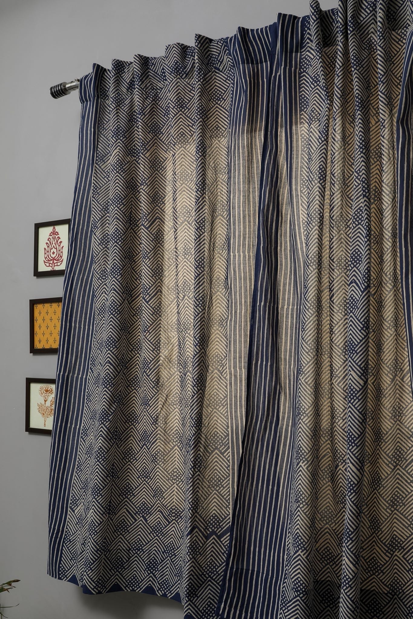 SootiSyahi 'Aster' Handblock Printed Cotton Window Curtain - SootiSyahi