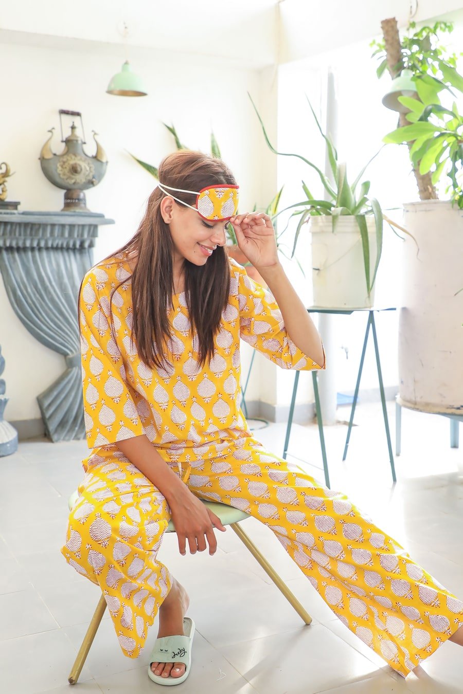 Sootisyahi 'Chrome Paramour ' Azofree Handblock Printed Pure Cotton Night Suit - SootiSyahi