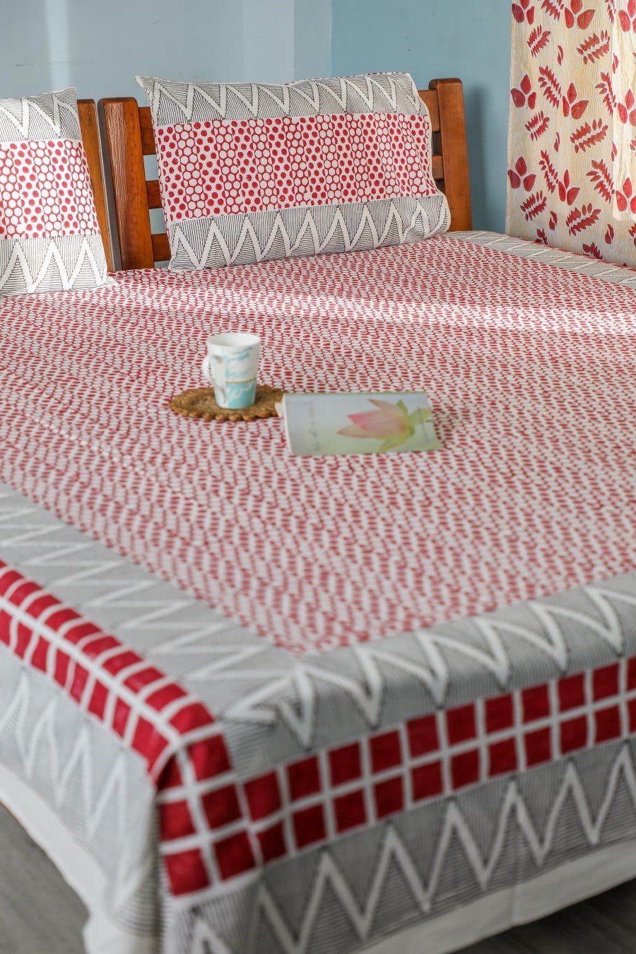 SootiSyahi 'Geometrical valley' Handblock Printed Cotton Bedsheet - SootiSyahi