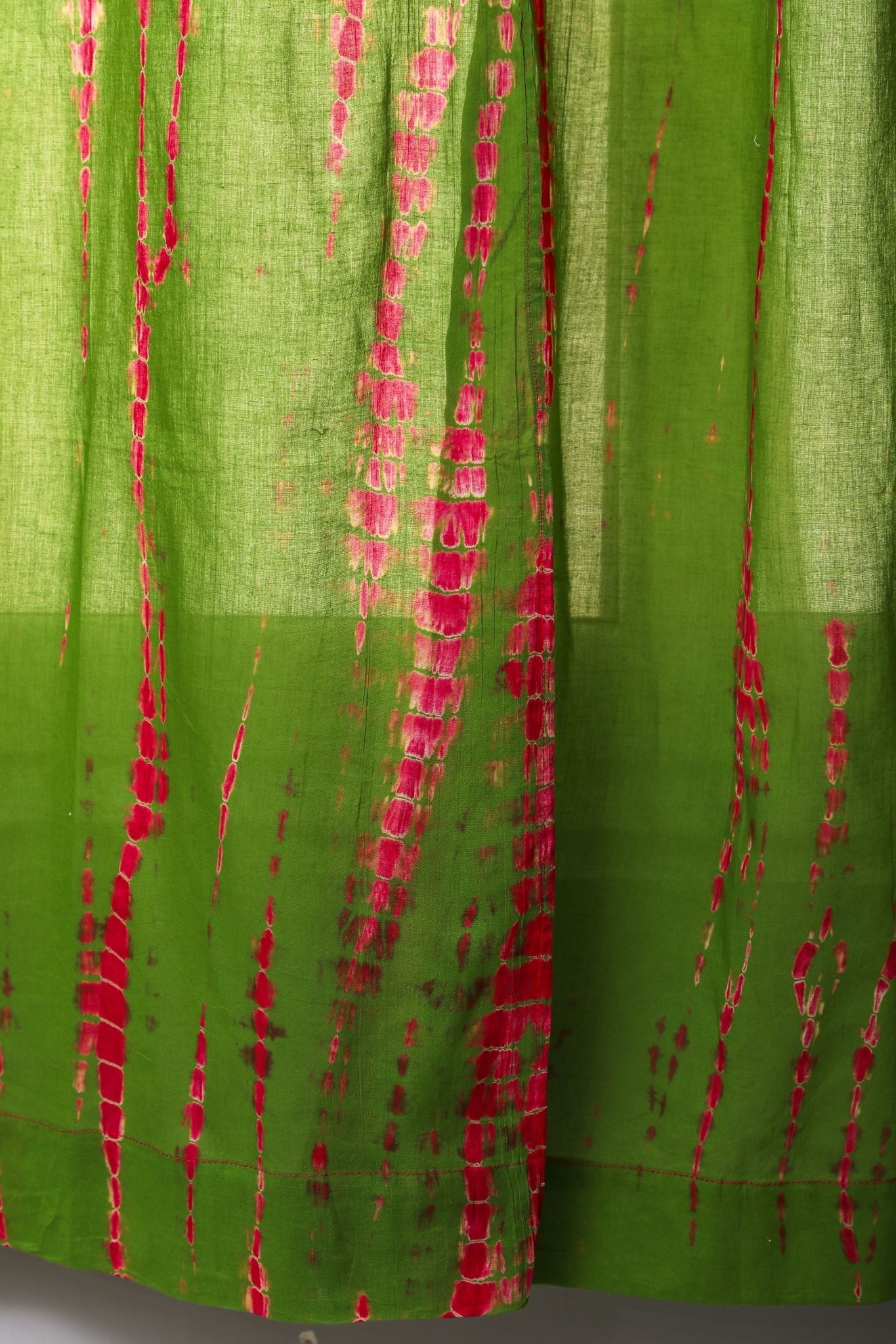 SootiSyahi 'Hardy Mum' Handblock Printed Cotton Door Curtain - SootiSyahi