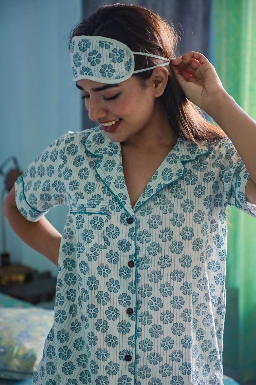 Sootisyahi 'Pretty Petals ' Azofree Handblock Printed Pure Cotton Night Suit - SootiSyahi