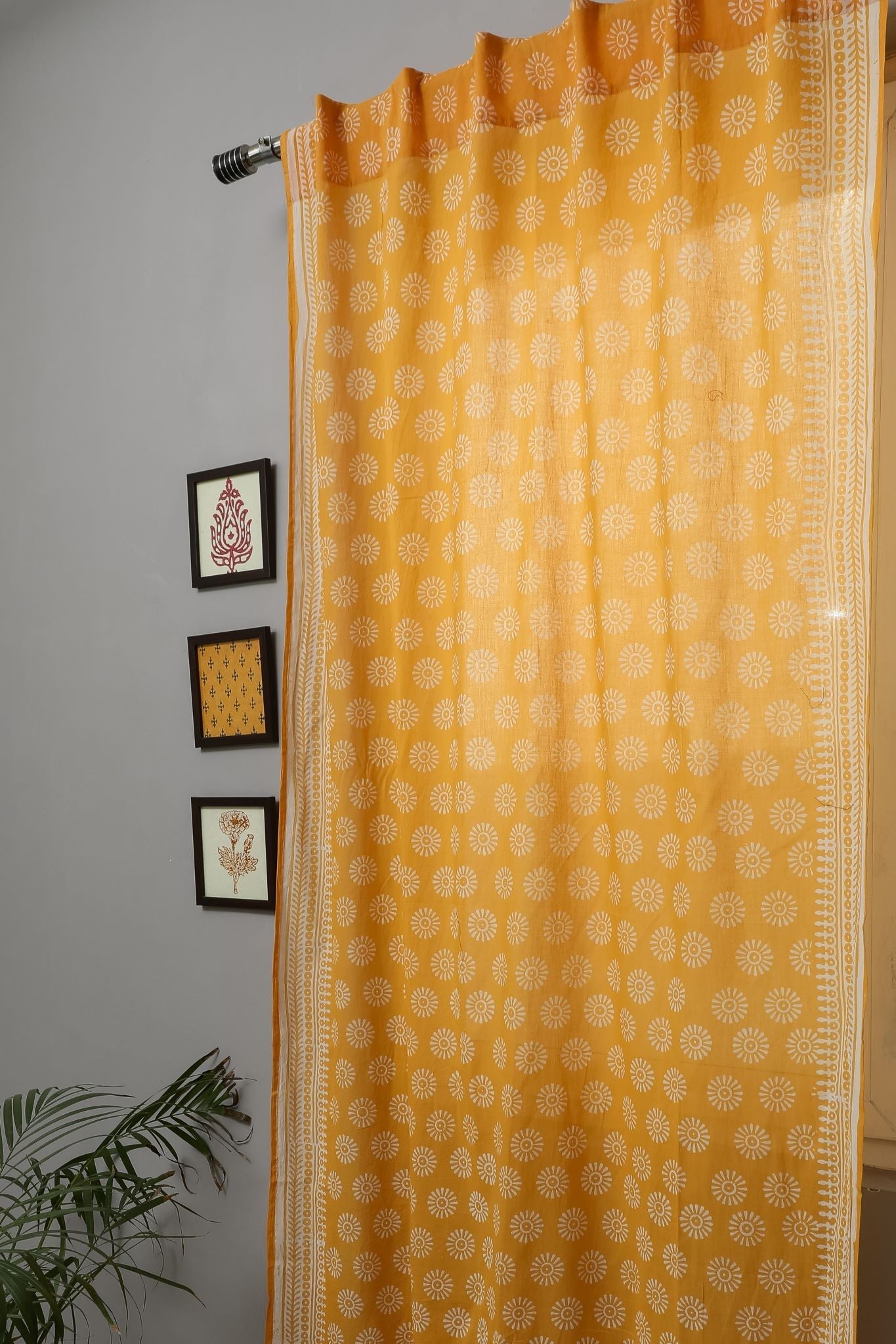 SootiSyahi 'Sunflowe' Handblock Printed Cotton Door Curtain - SootiSyahi