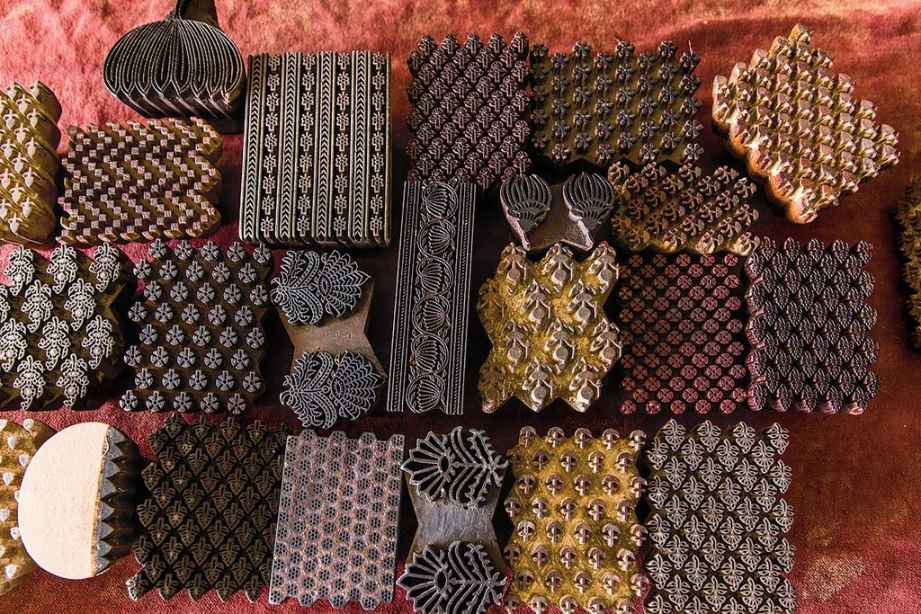 The Art of Sustainable Fabric Design in Handblock Print - SootiSyahi