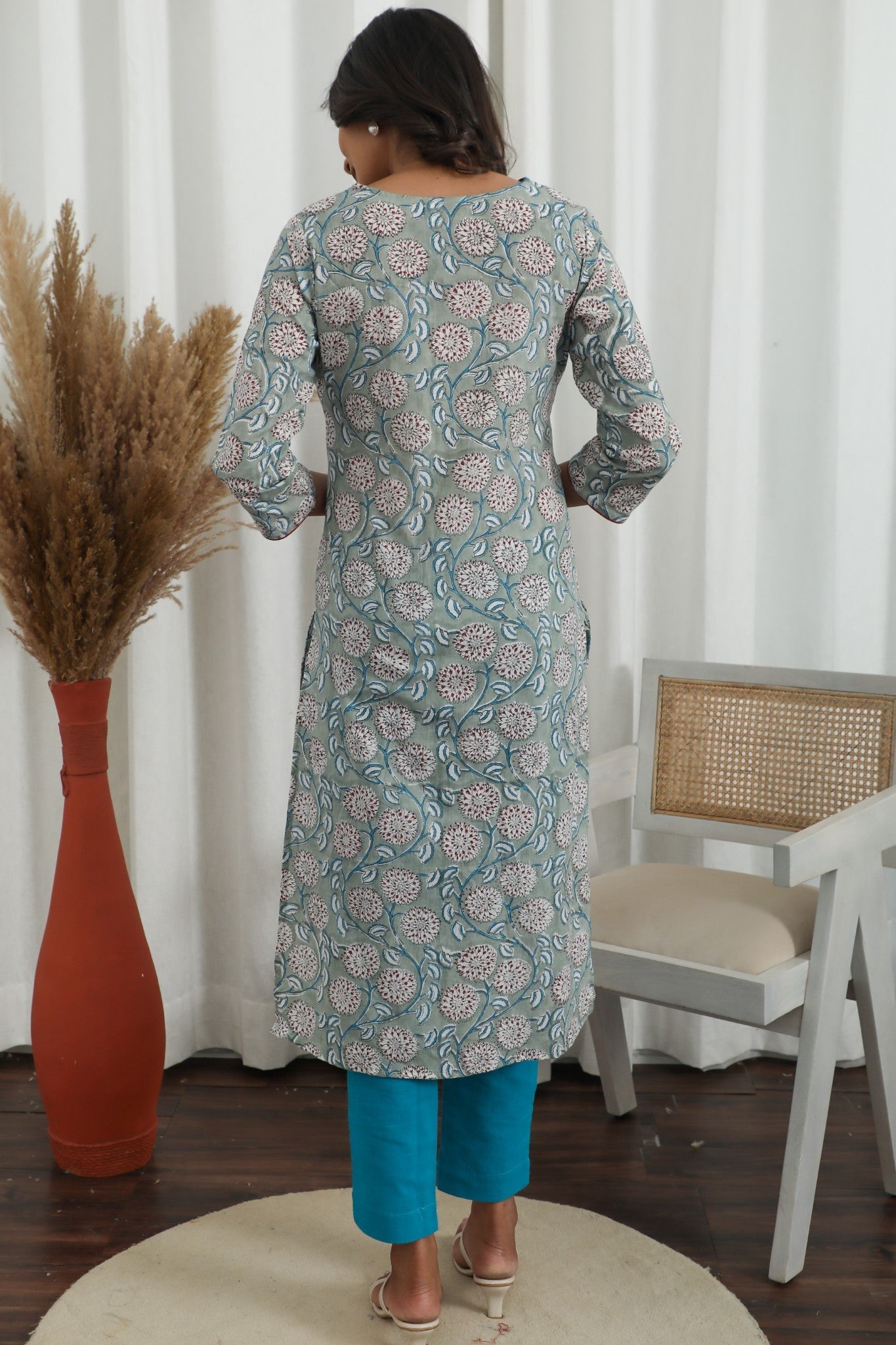  Daisy Chain ' Azofree Handblock Printed Pure Cotton Kurti - SootiSyahi