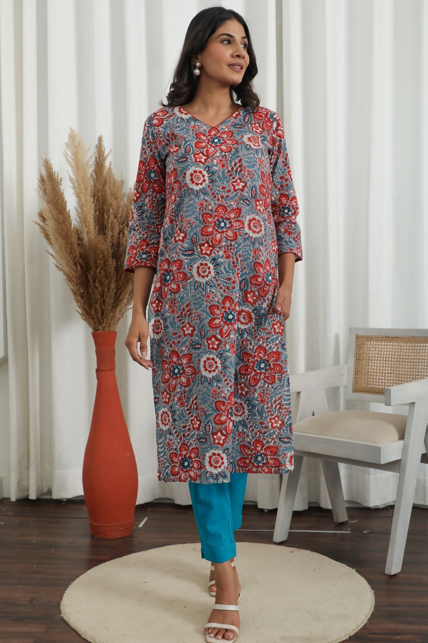  Radiant Vibes ' Azofree Handblock Printed Pure Cotton Kurti -  SootiSyahi