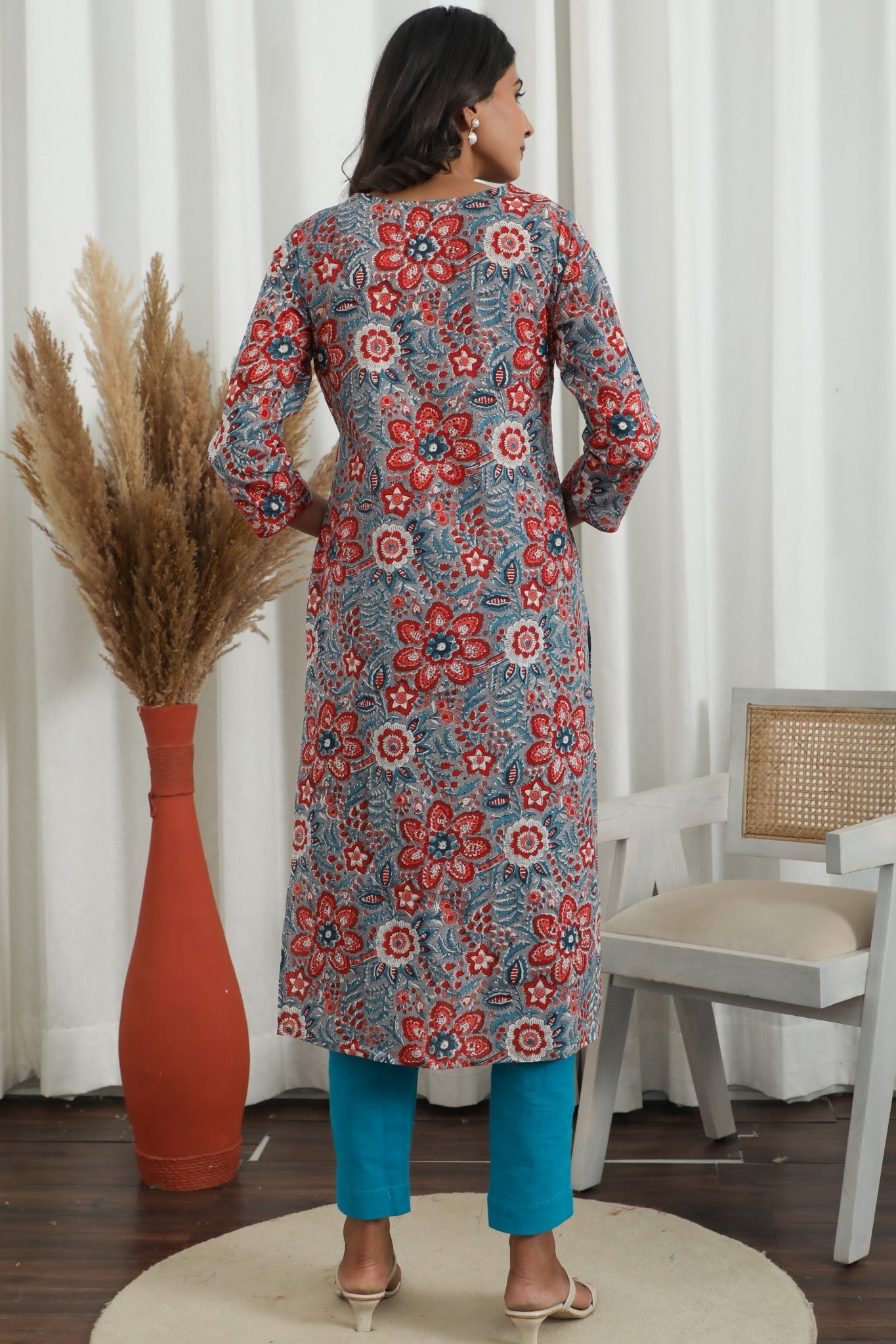  Radiant Vibes ' Azofree Handblock Printed Pure Cotton Kurti -  SootiSyahi