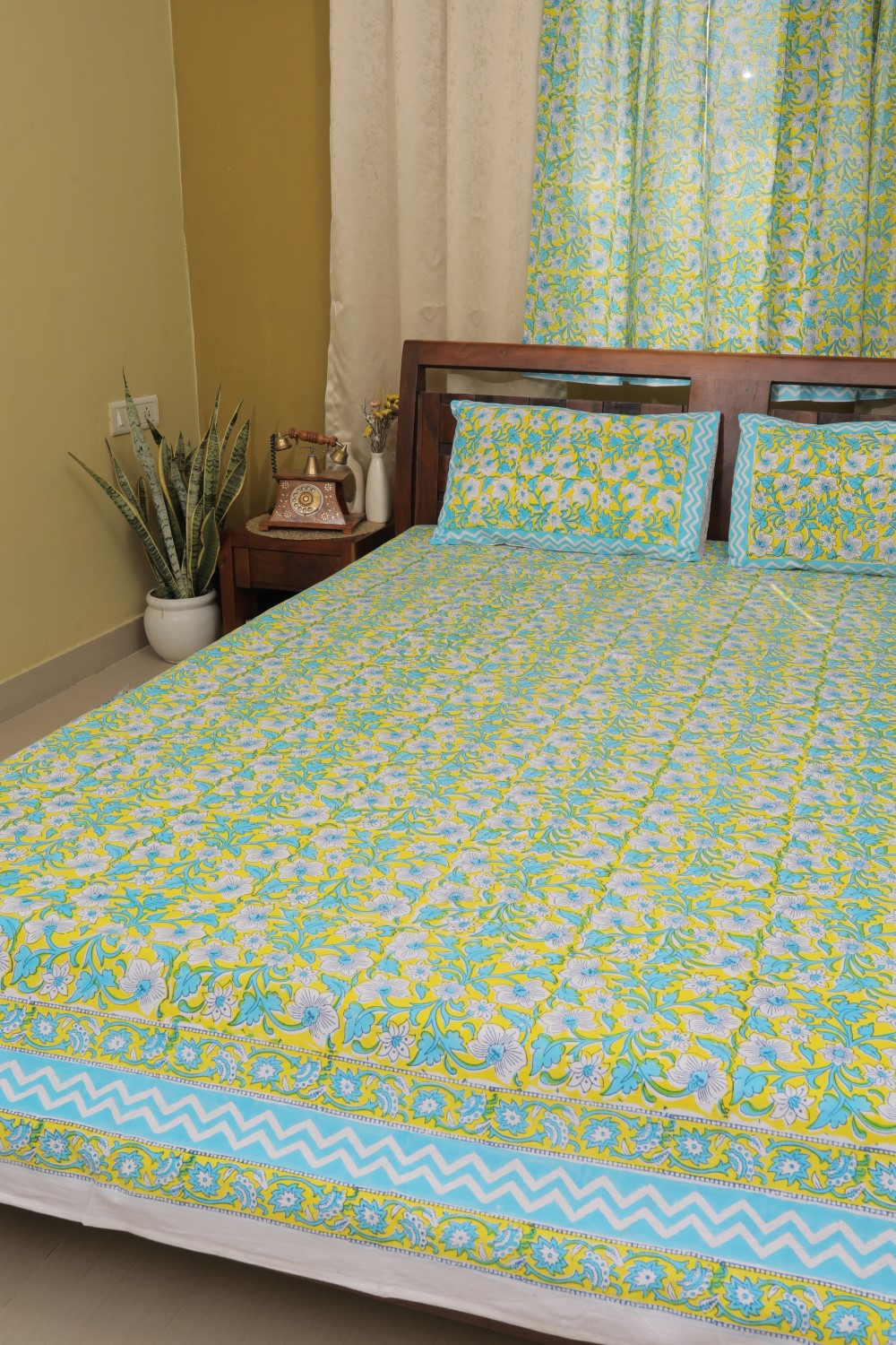 Sootisyahi 'Emerald Jaal' Handblock Printed Cotton Bedsheet