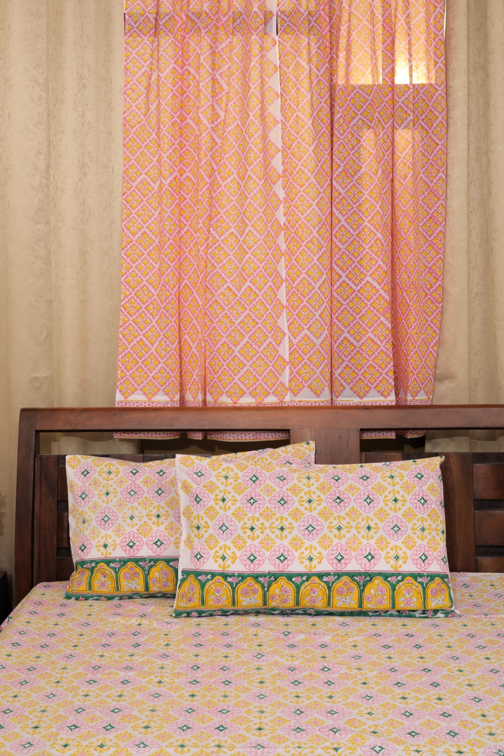 Sootisyahi 'Gulabi Darbaar' Handblock Printed Cotton Bedsheet