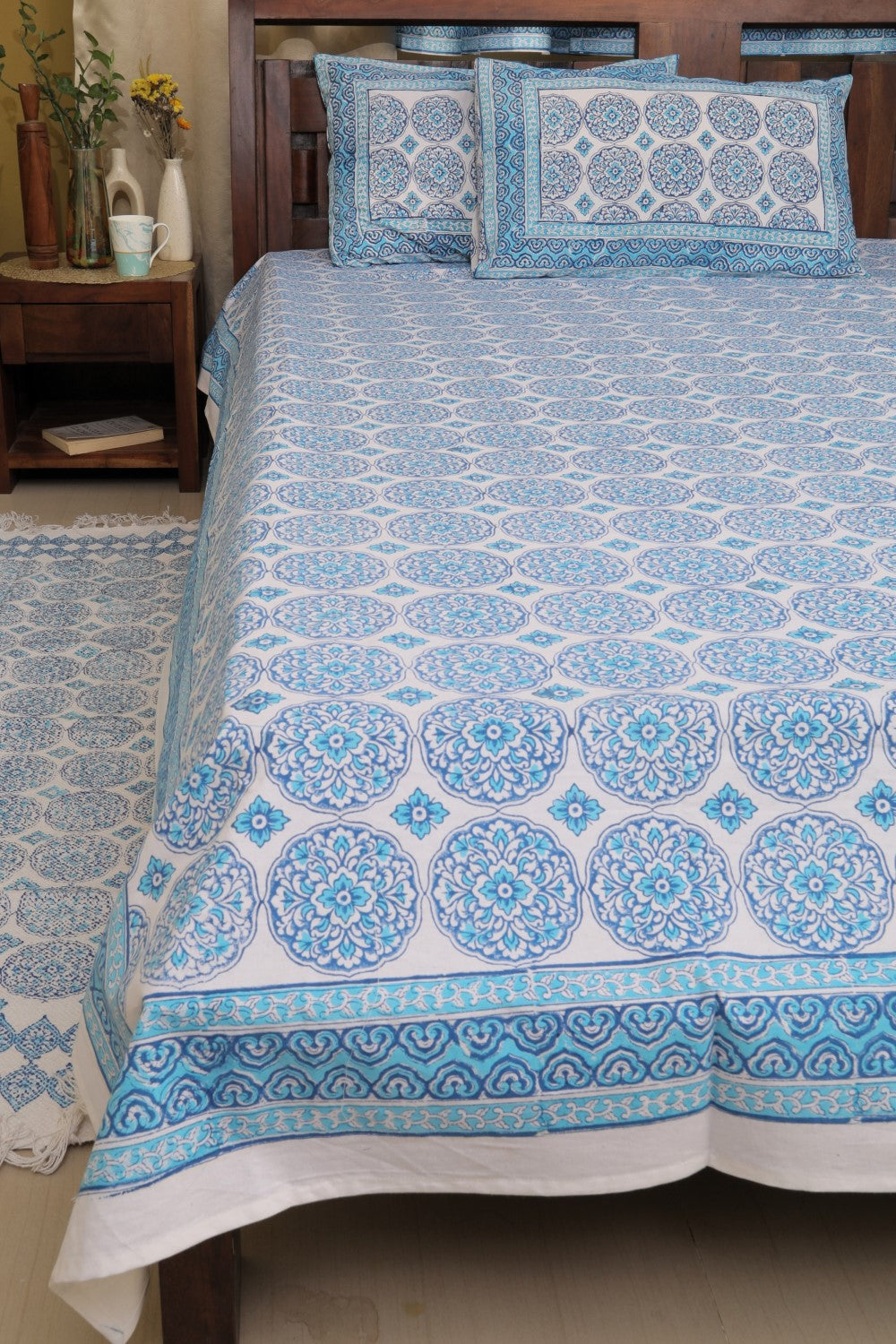Sootisyahi 'Indigo Jaal' Handblock Printed Cotton Bedsheet