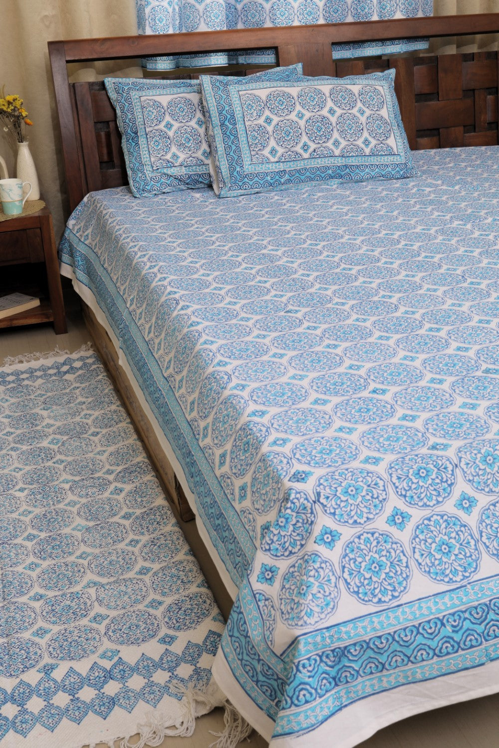 Sootisyahi 'Indigo Jaal' Handblock Printed Cotton Bedsheet