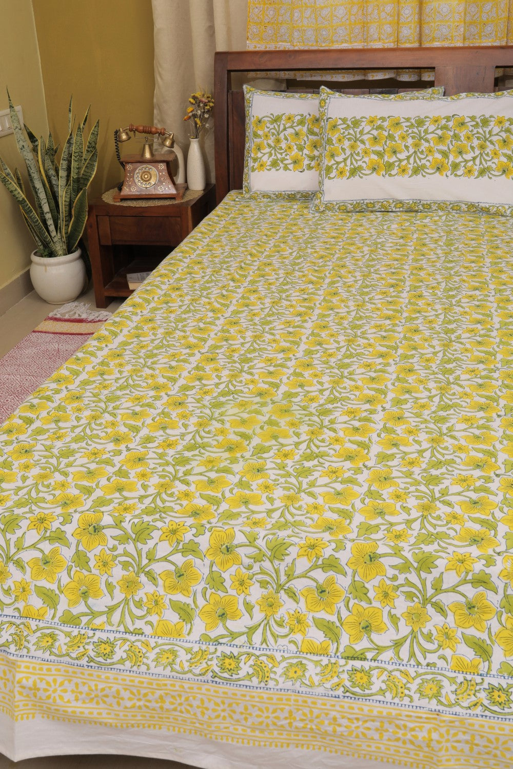 Sootisyahi 'Kesari Gulnaar' Handblock Printed Cotton Bedsheet