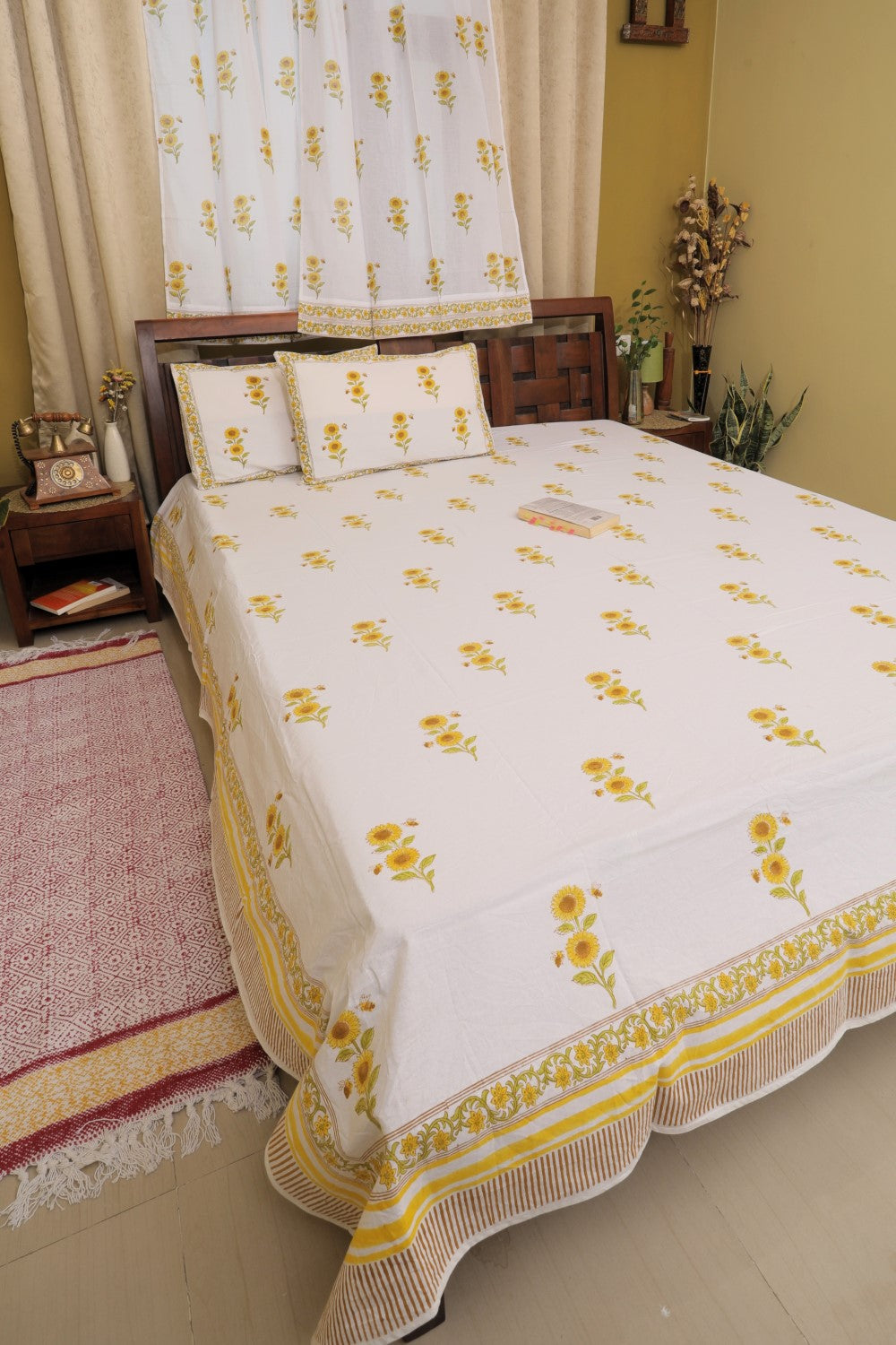 Sootisyahi 'Phoolwari' Handblock Printed Cotton Bedsheet