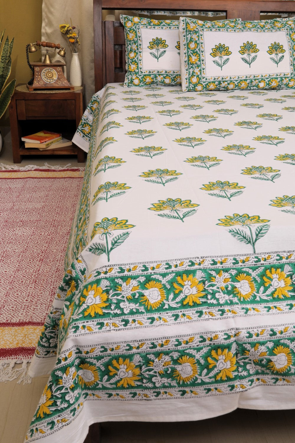 Sootisyahi 'Sabz Sutra' Handblock Printed Cotton Bedsheet