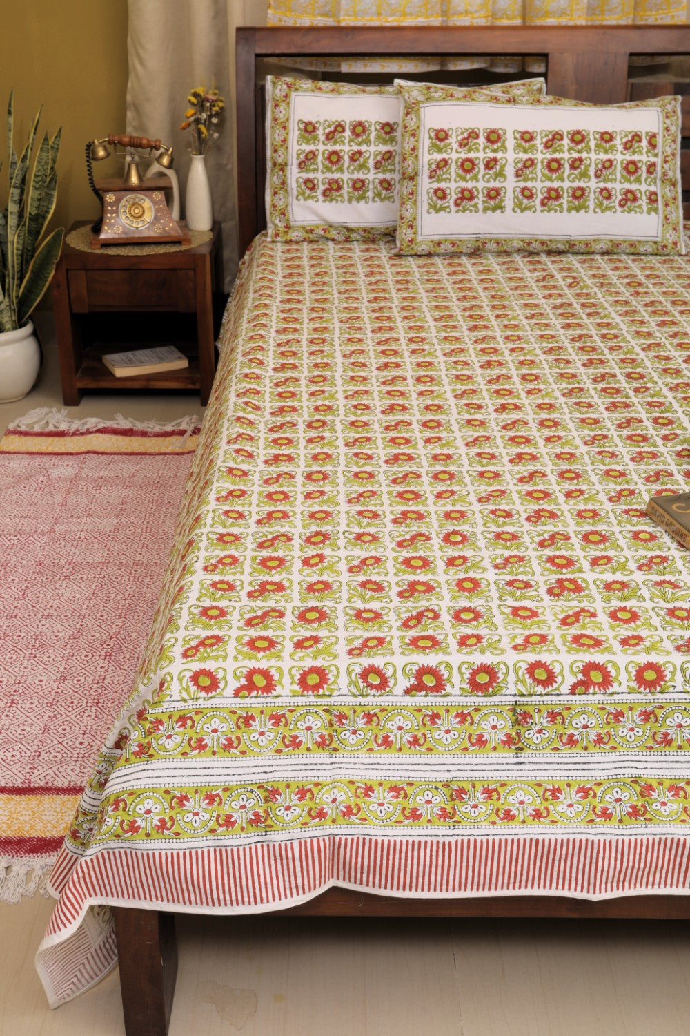 Sootisyahi 'Surajmukhi Bagh' Handblock Printed Cotton Bedsheet