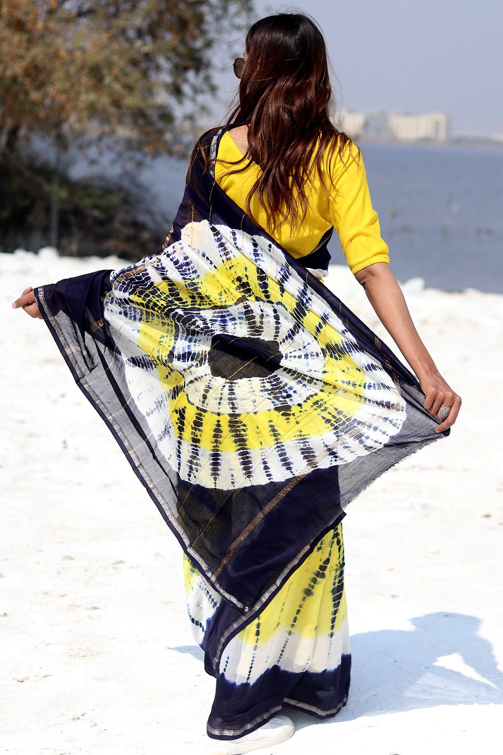 "Buzzing Panther" Bandhni Chanderi Saree - SootiSyahi