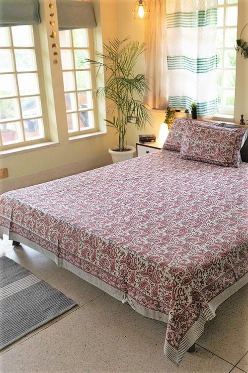 Sootisyahi 'Pleasing Pasley' Handblock Printed Cotton Bedsheet - SootiSyahi