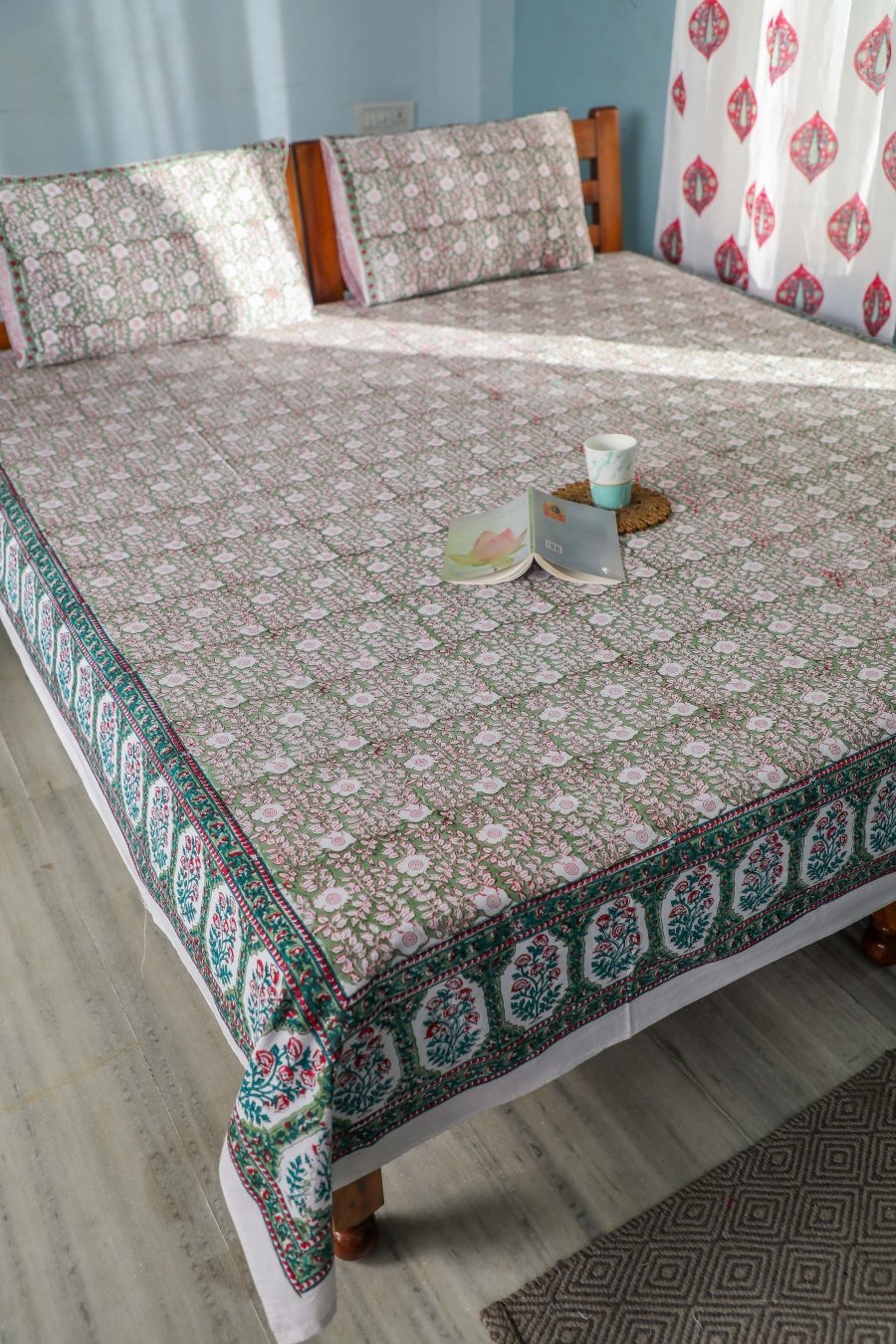 SootiSyahi Vatika Handblock Printed Cotton Bedsheet - SootiSyahi